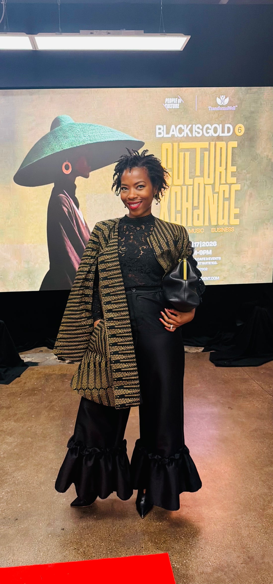 The Signature Cape — It’s Handled